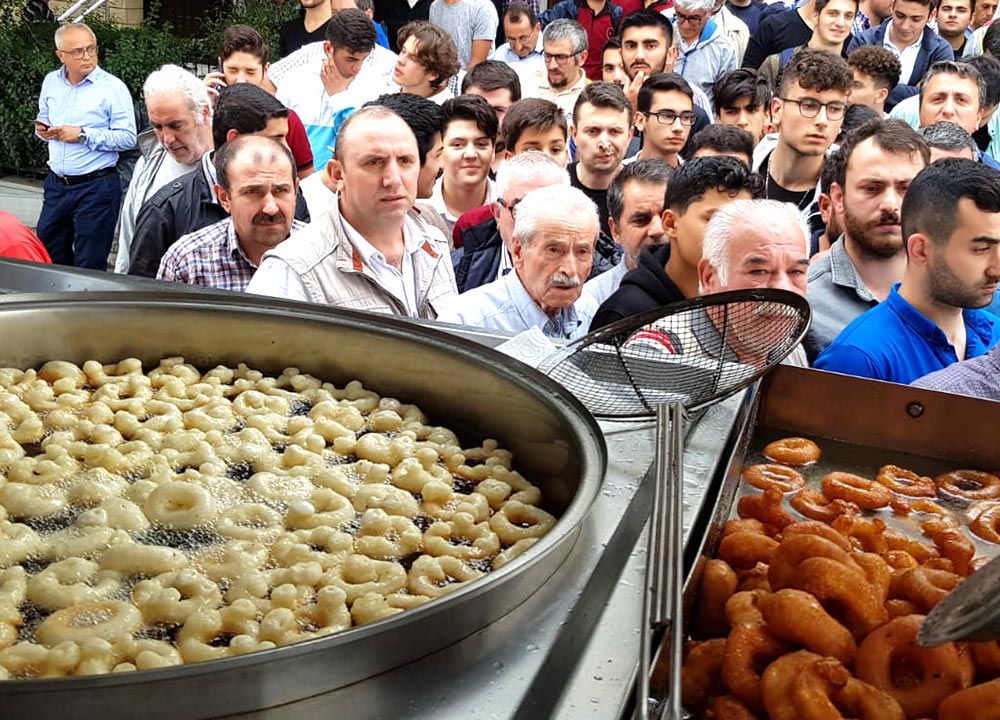 Zeytinburnu Lokma Döktürme ve Hayır Lokması